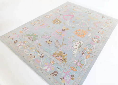 Hand knotted pastel - hand,